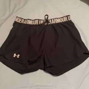 UNDER ARMOUR black “play it up” shorts